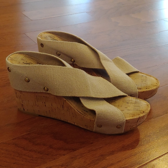 Lucky Brand size 9 - Picture 3 of 7